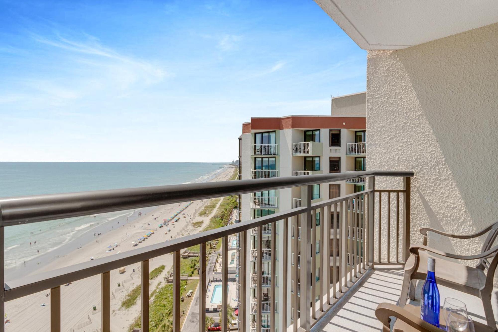 Oceanview Studio Escape With Beach Steps Away! 1828 Myrtle Beach Esterno foto